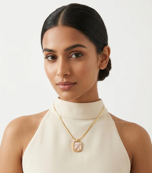 Caught In Bloom Necklace